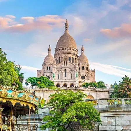 New Design & Large 1 Bdr - Montmartre 18